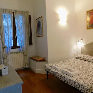 Apartment Relaxing Place In Oltrarno